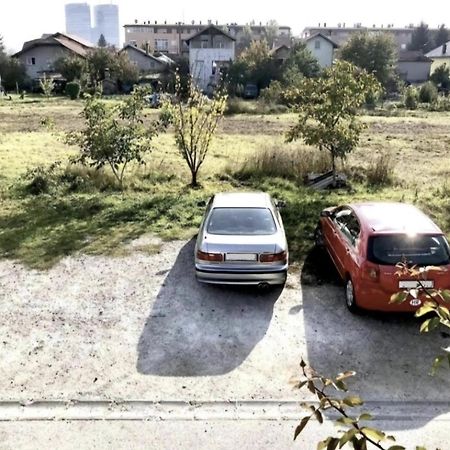 Slatka Sobica Za Dvoje Sa Upotrebom Zajednicke Kuhinje I Kupaonice Zagabria Esterno foto